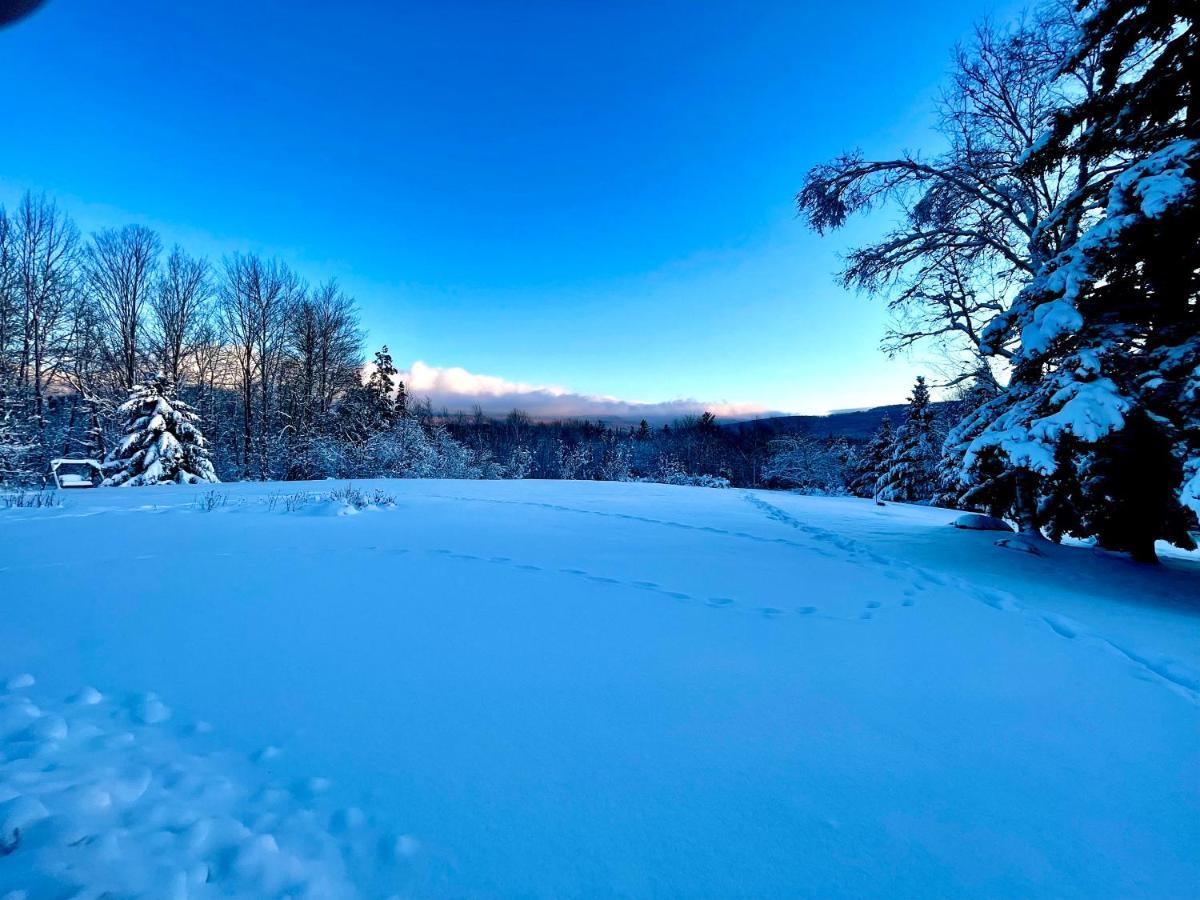 The Vermont Inn Mendon Екстер'єр фото