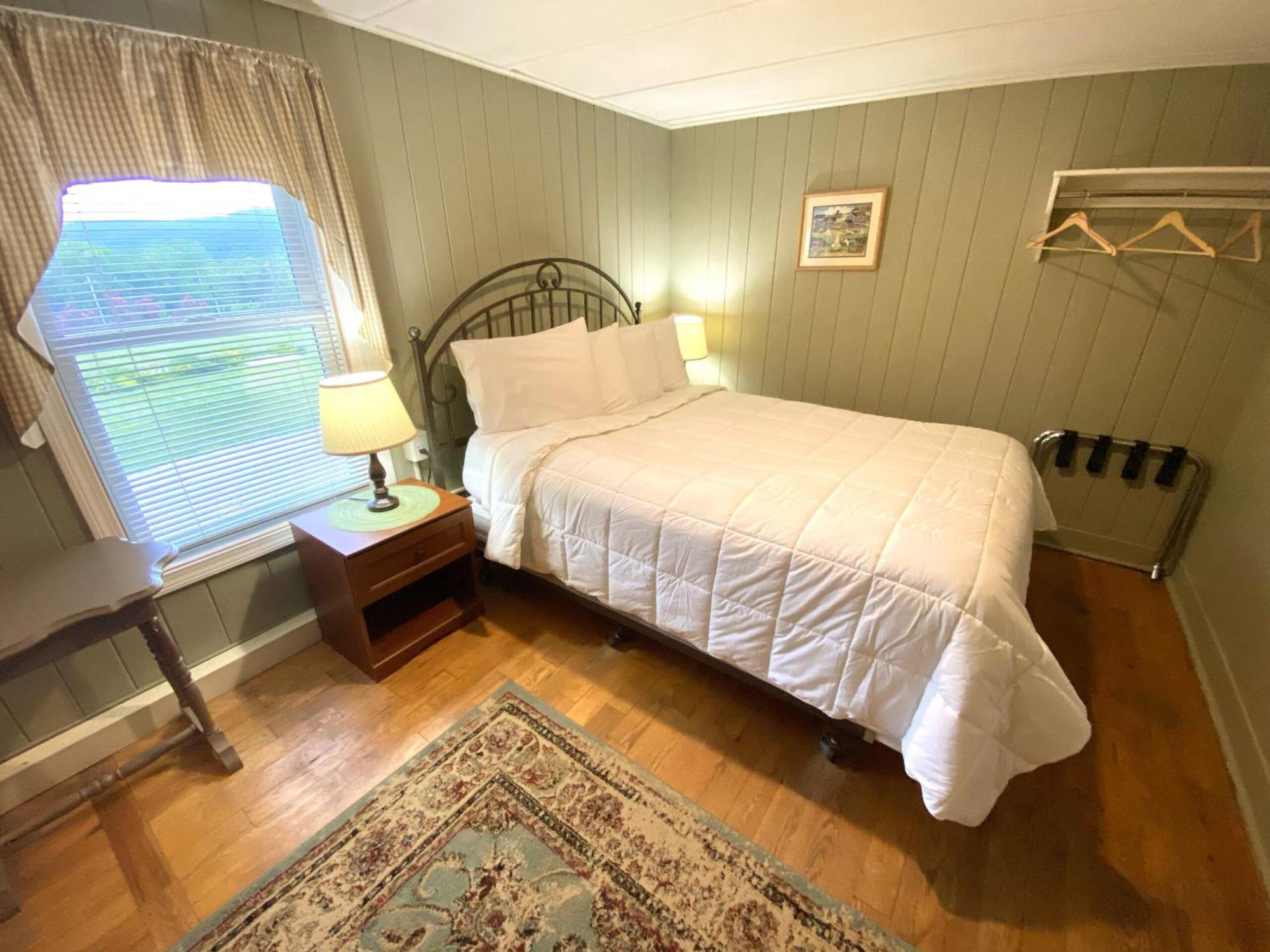 The Vermont Inn Mendon Екстер'єр фото