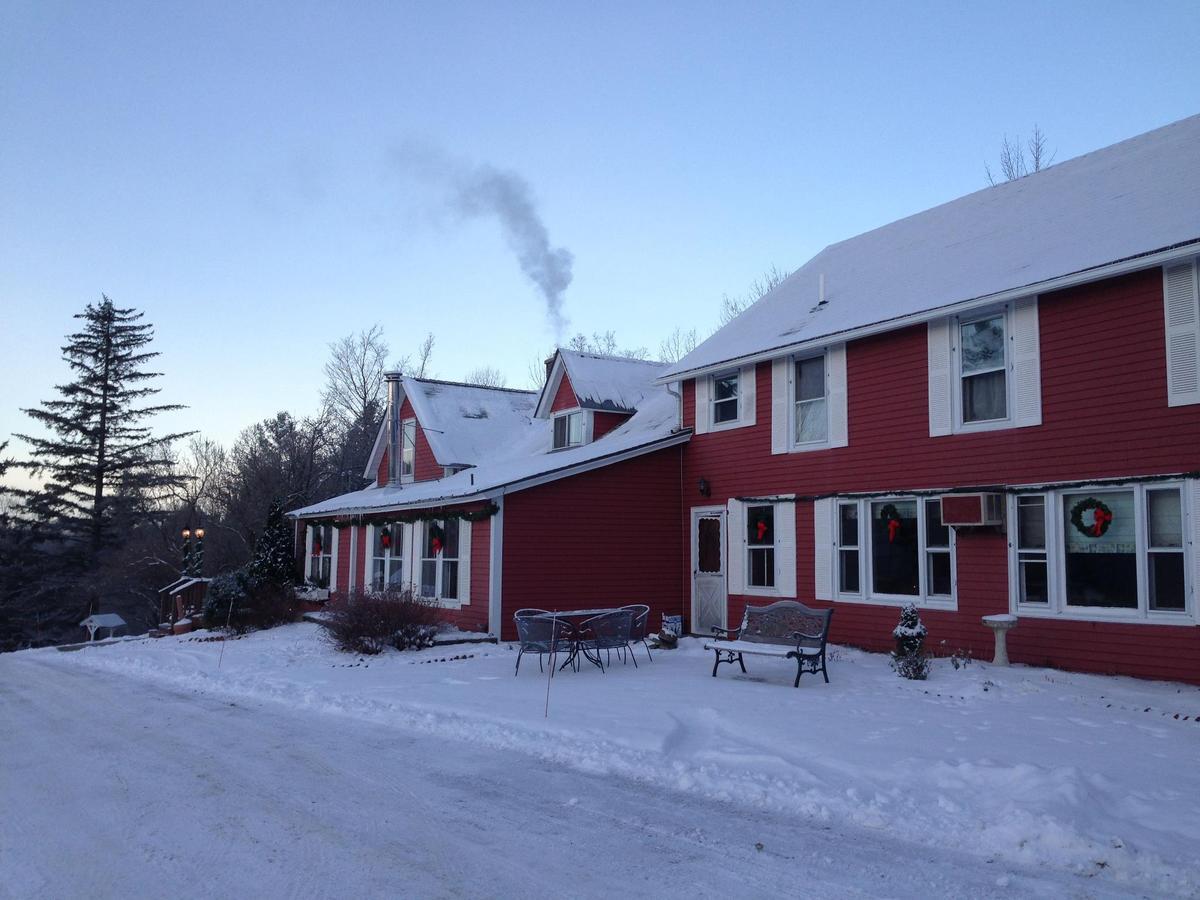 The Vermont Inn Mendon Екстер'єр фото